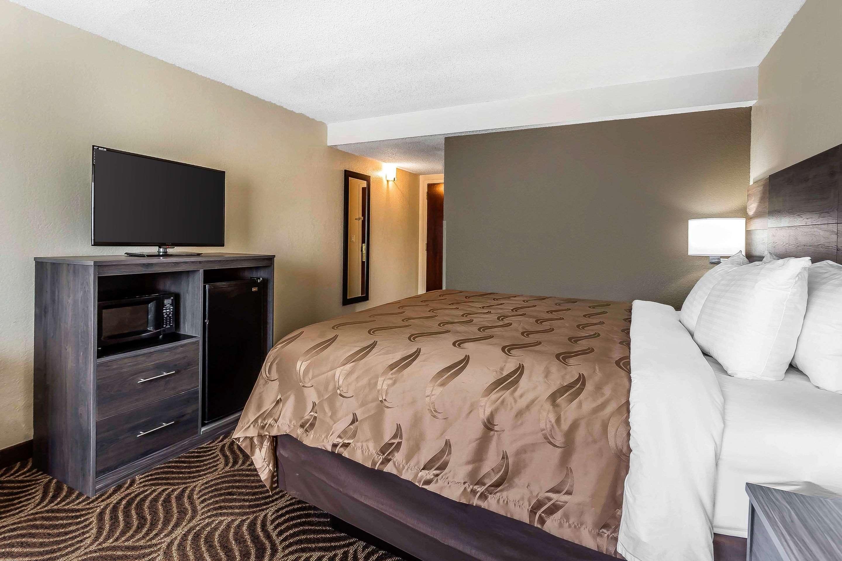 Quality Inn & Suites Salisbury Dış mekan fotoğraf