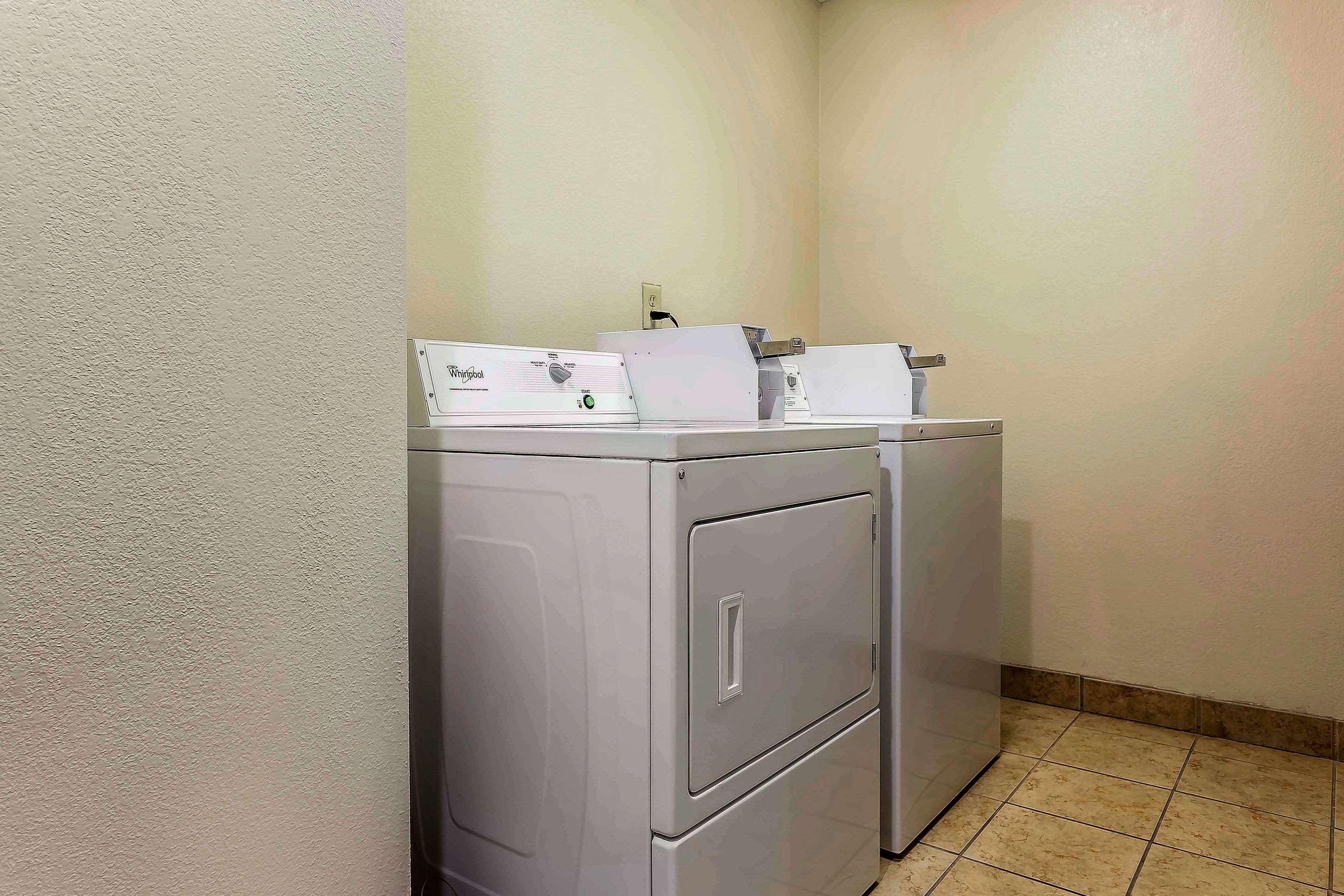 Quality Inn & Suites Salisbury Dış mekan fotoğraf